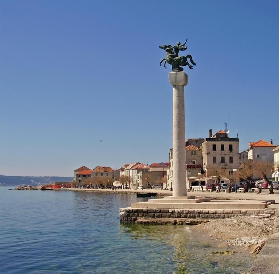 Apartment In Kastel Luksic With Balcony, Air Conditioning, W-Lan, Washing Machine 5107-1 Kaštela Exterior foto